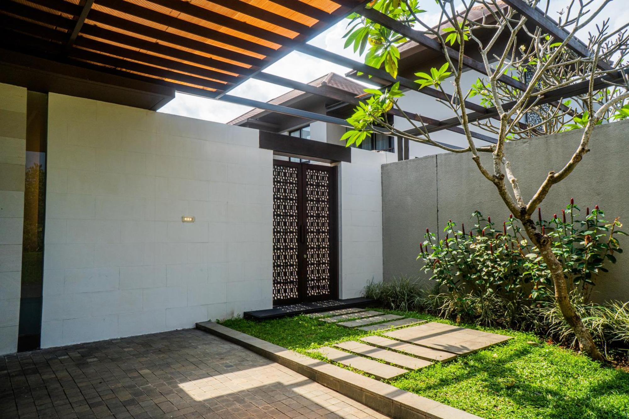 Nivata B2 Ciputra Beach Resort Near Tanah Lot Selemadeg Eksteriør billede